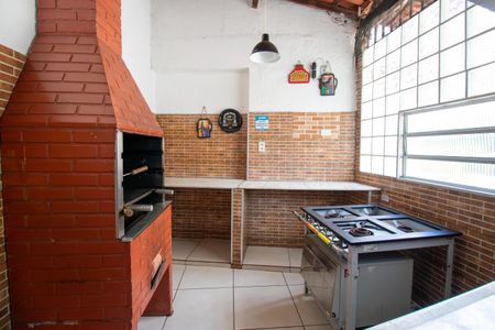 Apartamento para alugar com 50m², 2 quartos e 1 vaga Apartamento para alugar com 50m², 2 quartos e 1 vagaÁrea comum - Churrasqueira