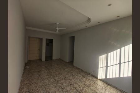 Apartamento para alugar com 2 quartos, 62m² em Taquara, Rio de Janeiro