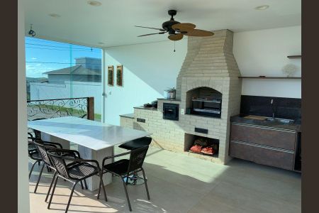 Casa para alugar com 400m², 4 quartos e 4 vagasÁrea externa