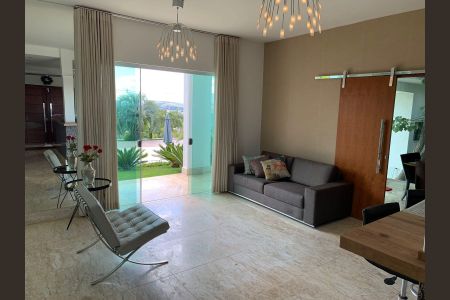 Sala de casa para alugar com 4 quartos, 400m² em Joá, Lagoa Santa