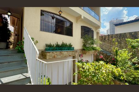 Casa para alugar com 256m², 3 quartos e 4 vagasGaragem