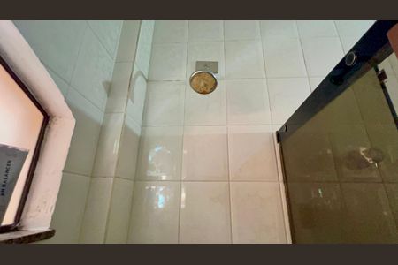 Casa para alugar com 256m², 3 quartos e 4 vagasBanheiro da Suíte