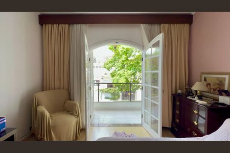 Casa para alugar com 256m², 3 quartos e 4 vagasVaranda da Suite