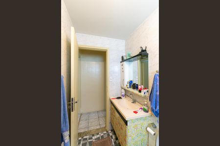 Casa à venda com 170m², 3 quartos e 2 vagas Casa à venda com 170m², 3 quartos e 2 vagasBanheiro da Suíte