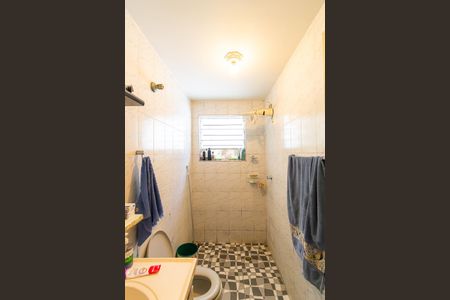 Casa à venda com 170m², 3 quartos e 2 vagas Casa à venda com 170m², 3 quartos e 2 vagasBanheiro da Suíte