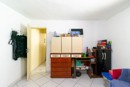 Casa à venda com 170m², 3 quartos e 2 vagas Casa à venda com 170m², 3 quartos e 2 vagasSuíte