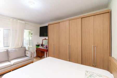 Casa à venda com 170m², 3 quartos e 2 vagas Casa à venda com 170m², 3 quartos e 2 vagasCasa 2- Suíte