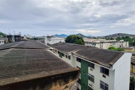 Sala de apartamento à venda com 2 quartos, 68m² em Santana, Niterói