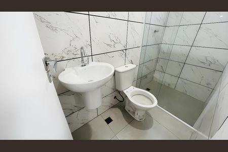 Casa de Condomínio para alugar com 1 quarto, 25m² em Umuarama, Osasco