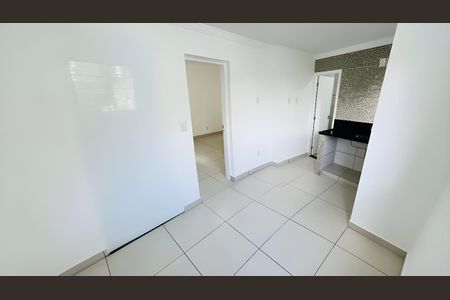 Casa de Condomínio para alugar com 1 quarto, 25m² em Umuarama, Osasco