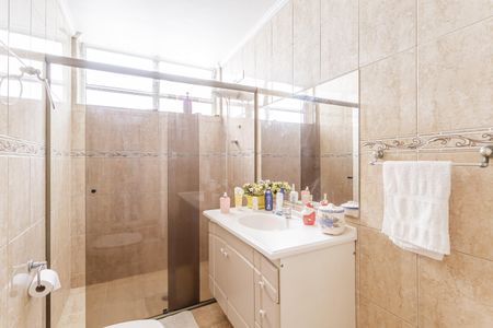 Apartamento à venda com 110m², 3 quartos e 1 vaga Apartamento à venda com 110m², 3 quartos e 1 vagaBanheiro