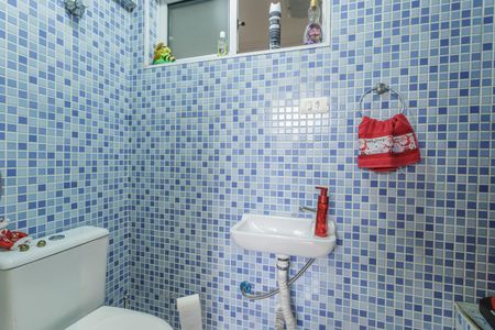 Apartamento à venda com 110m², 3 quartos e 1 vaga Apartamento à venda com 110m², 3 quartos e 1 vagaLavabo