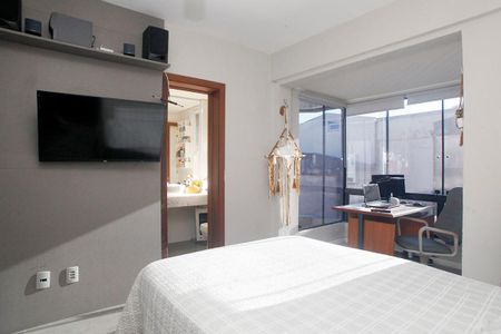 Quarto de kitnet/studio para alugar com 1 quarto, 46m² em Centro Histórico, Porto Alegre