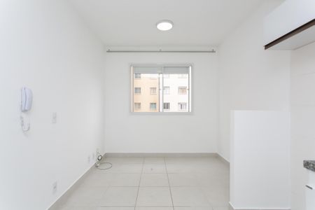 Sala  de apartamento para alugar com 2 quartos, 32m² em Itaquera, São Paulo