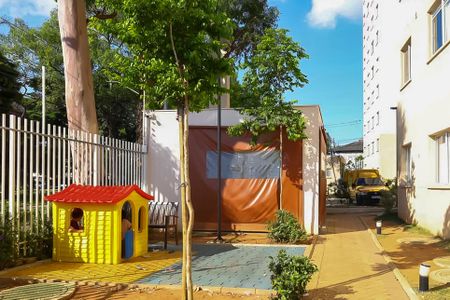 Apartamento para alugar com 32m², 2 quartos e sem vagaÁrea comum 