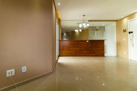 Sala de apartamento para alugar com 3 quartos, 63m² em Parque São Lourenço, São Paulo