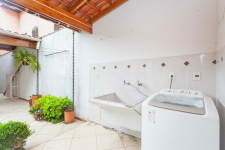 Casa para alugar com 300m², 3 quartos e 3 vagasÁrea de Serviço