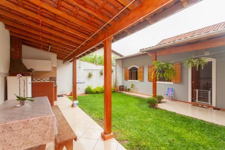 Casa para alugar com 300m², 3 quartos e 3 vagasQuintal