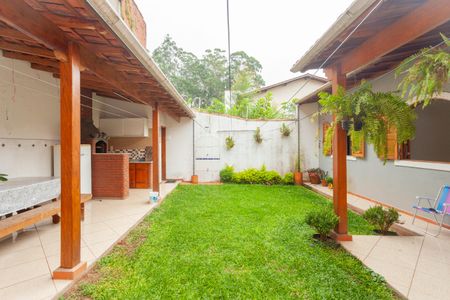 Casa para alugar com 300m², 3 quartos e 3 vagasQuintal