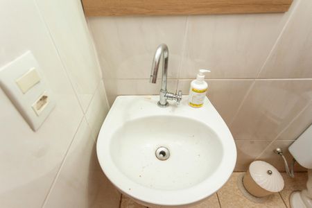 Casa para alugar com 300m², 3 quartos e 3 vagasBanheiro de serviço