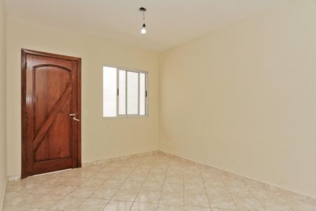 Sala de casa de condomínio para alugar com 2 quartos, 100m² em Jardim Santo Elias, São Paulo