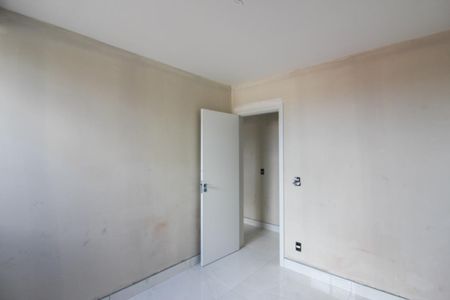 Casa à venda com 180m², 4 quartos e 3 vagasSuíte 2