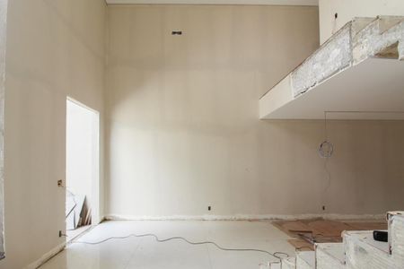 Sala de casa à venda com 4 quartos, 180m² em Planalto, Belo Horizonte