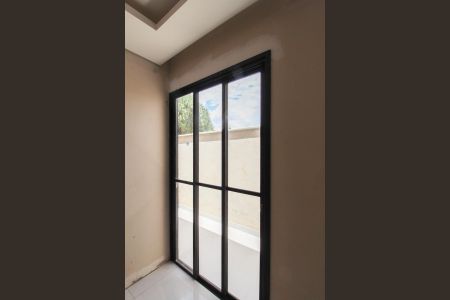 Casa à venda com 180m², 4 quartos e 3 vagas Casa à venda com 180m², 4 quartos e 3 vagasVaranda da Suíte