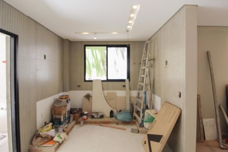 Casa à venda com 180m², 4 quartos e 3 vagas Casa à venda com 180m², 4 quartos e 3 vagasCozinha