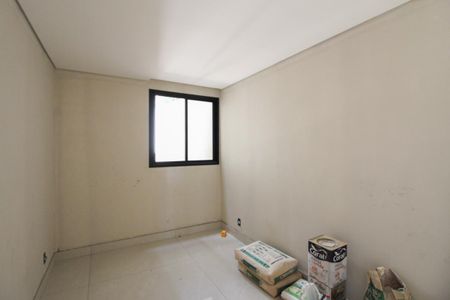 Quarto 1 de casa à venda com 4 quartos, 180m² em Planalto, Belo Horizonte