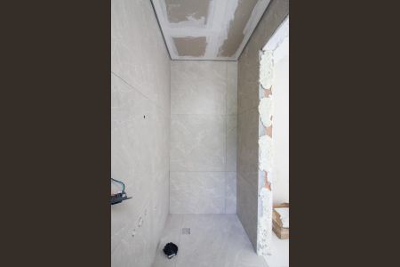 Casa à venda com 180m², 4 quartos e 3 vagasBanheiro da Suíte