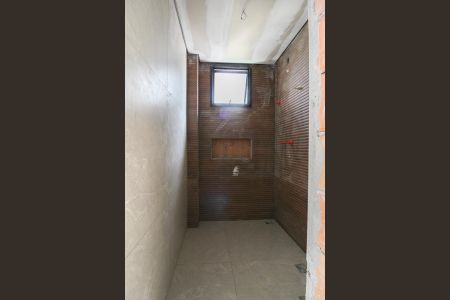 Casa à venda com 180m², 4 quartos e 3 vagas Casa à venda com 180m², 4 quartos e 3 vagasBanheiro Semi - Suíte 1 e 2