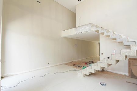 Sala de casa à venda com 4 quartos, 180m² em Planalto, Belo Horizonte