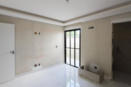 Casa à venda com 180m², 4 quartos e 3 vagasSuíte