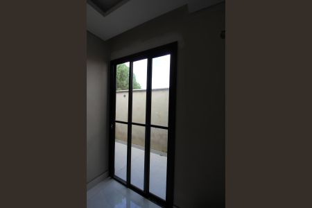 Casa à venda com 180m², 4 quartos e 3 vagasSuíte - Varanda