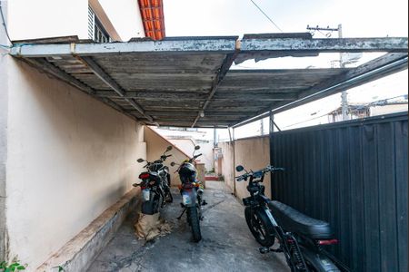 Casa à venda com 300m², 3 quartos e 1 vaga
