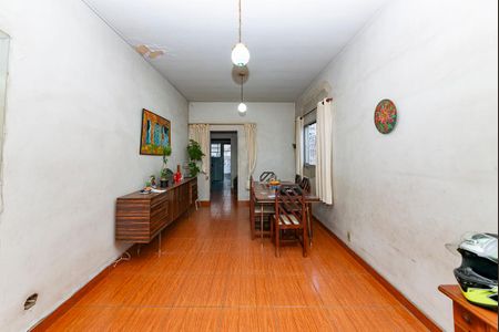 Casa à venda com 300m², 3 quartos e 1 vaga