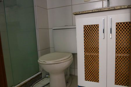 Apartamento à venda com 57m², 3 quartos e 1 vaga Apartamento à venda com 57m², 3 quartos e 1 vagaBanheiro do Quarto Suíte