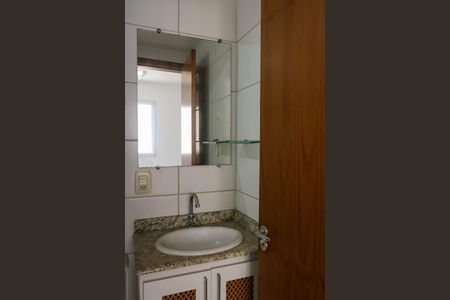 Apartamento à venda com 57m², 3 quartos e 1 vaga Apartamento à venda com 57m², 3 quartos e 1 vagaBanheiro do Quarto Suíte