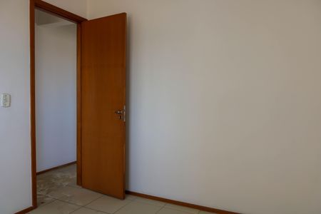 Apartamento à venda com 57m², 3 quartos e 1 vaga Apartamento à venda com 57m², 3 quartos e 1 vagaQuarto 2