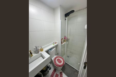 Banheiro de apartamento à venda com 2 quartos, 33m² em Vila Ema, São Paulo