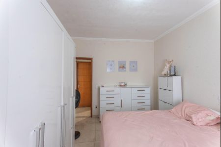 Casa à venda com 110m², 2 quartos e 3 vagas Casa à venda com 110m², 2 quartos e 3 vagasQuarto 2