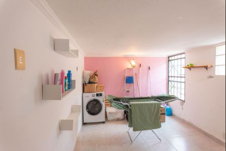 Casa à venda com 110m², 2 quartos e 3 vagas Casa à venda com 110m², 2 quartos e 3 vagasQuarto de Serviço