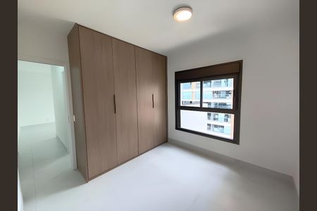 Apartamento para alugar com 68m², 2 quartos e 1 vaga