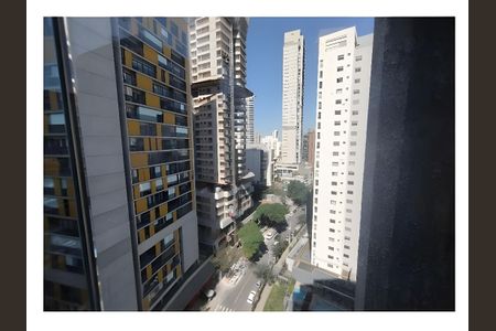 Apartamento para alugar com 68m², 2 quartos e 1 vaga