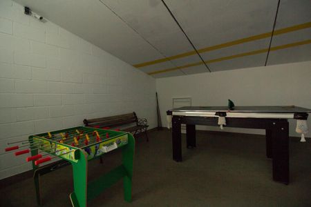 Apartamento para alugar com 43m², 2 quartos e 1 vaga Apartamento para alugar com 43m², 2 quartos e 1 vagaSalão de jogos