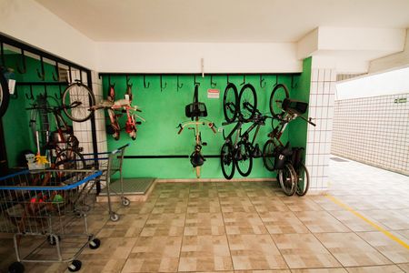 Apartamento para alugar com 112m², 2 quartos e 1 vaga Apartamento para alugar com 112m², 2 quartos e 1 vagaGaragem