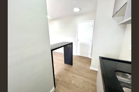 Apartamento à venda com 55m², 2 quartos e 1 vaga Apartamento à venda com 55m², 2 quartos e 1 vagaCozinha