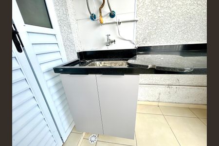 Apartamento à venda com 55m², 2 quartos e 1 vaga Apartamento à venda com 55m², 2 quartos e 1 vagaÁrea de Serviço