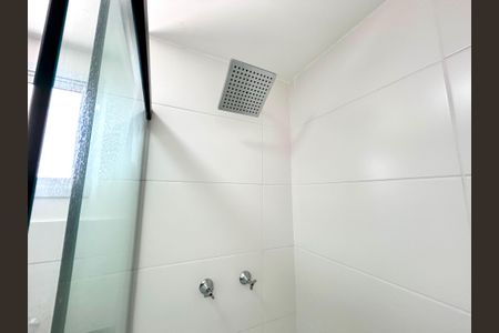 Apartamento à venda com 55m², 2 quartos e 1 vaga Apartamento à venda com 55m², 2 quartos e 1 vagaBanheiro da Suíte